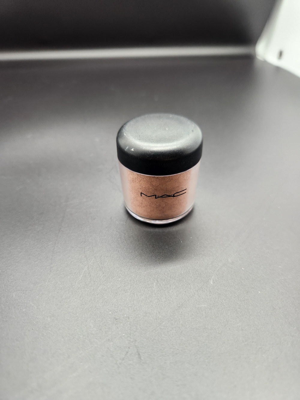 MAC Cosmetics Loose Eyeshadow Pigment — Dazzleray